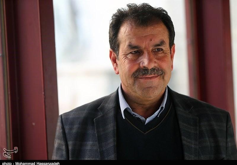 اصفهانیان: داوران با جاگیری مناسب، به صحنه های بازی نزدیک باشند ، یک پنالتی برای سپاهان گرفته نشد اصفهانیان: داوران با جاگیری مناسب، به صحنه های بازی نزدیک باشند ، یک پنالتی برای سپاهان گرفته نشد