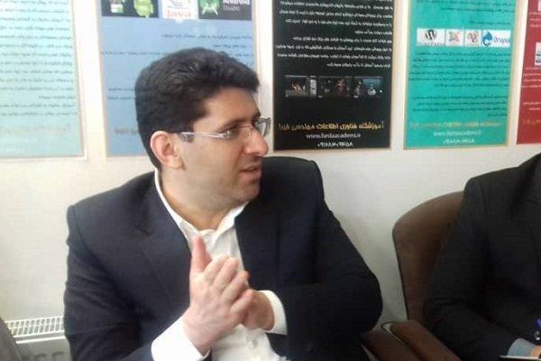 نخستین کارگاه کشت گلخانه ای هیدروفوتیک در رشت افتتاح می گردد
