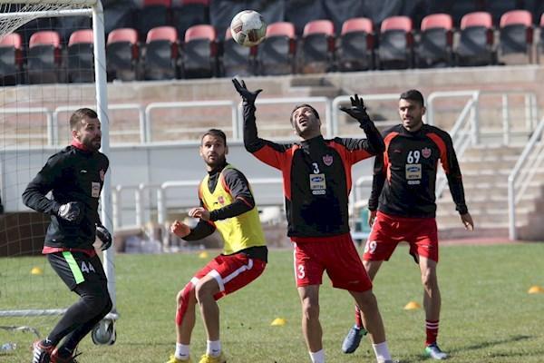 باشگاه پرسپولیس: یک قهرمانی مان فدای داوری شد باشگاه پرسپولیس: یک قهرمانی مان فدای داوری شد