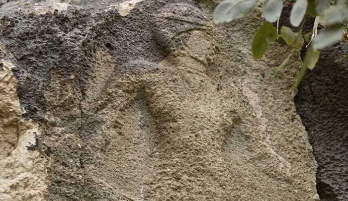 نقش برجسته 4 هزار ساله در ثلاث باباجانی کشف شد