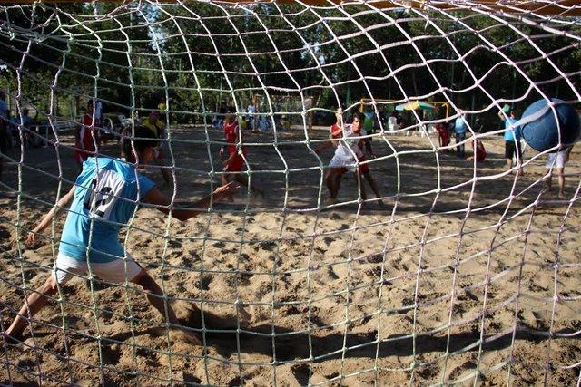 درخواست سرمربی تیم ملی هندبال ساحلی برای بازی های تدارکاتی