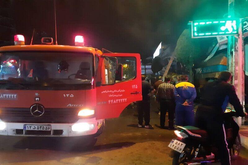 خبرنگاران حادثه آتش سوزی مجتمع مسکونی در اصفهان تلفات جانی خبرنگاران حادثه آتش سوزی مجتمع مسکونی در اصفهان تلفات جانی نداشت