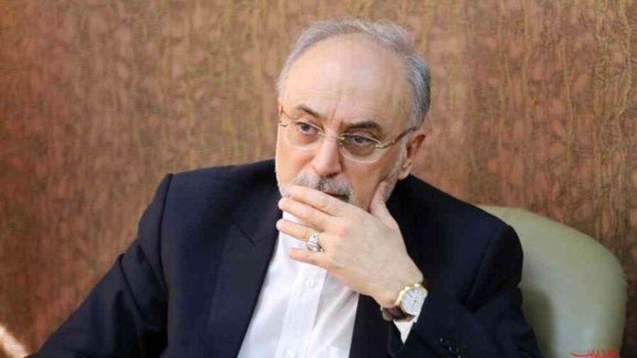 تسلیت رئیس سازمان انرژی اتمی به وزیر اقتصاد تسلیت رئیس سازمان انرژی اتمی به وزیر اقتصاد