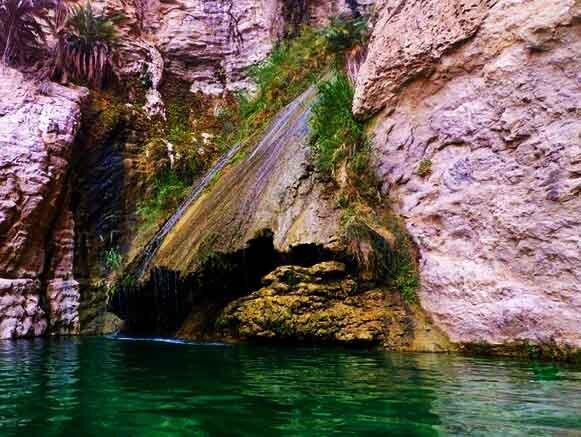 آبشار درزو؛ یکی تز جلوه های زیبای طبیعت ایران در بوشهر