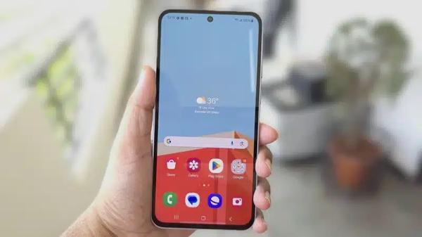 کاربران گوشی گلکسی A55 باید با وای فای One UI 7 را نصب کنند کاربران گوشی گلکسی A55 باید با وای فای One UI 7 را نصب نمایند